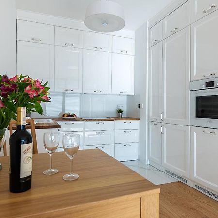 Szczesliwice Ochota P&O Serviced Apartments ワルシャワ エクステリア 写真