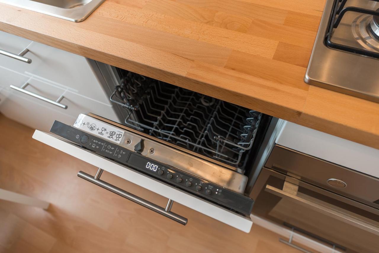 Szczesliwice Ochota P&O Serviced Apartments ワルシャワ エクステリア 写真