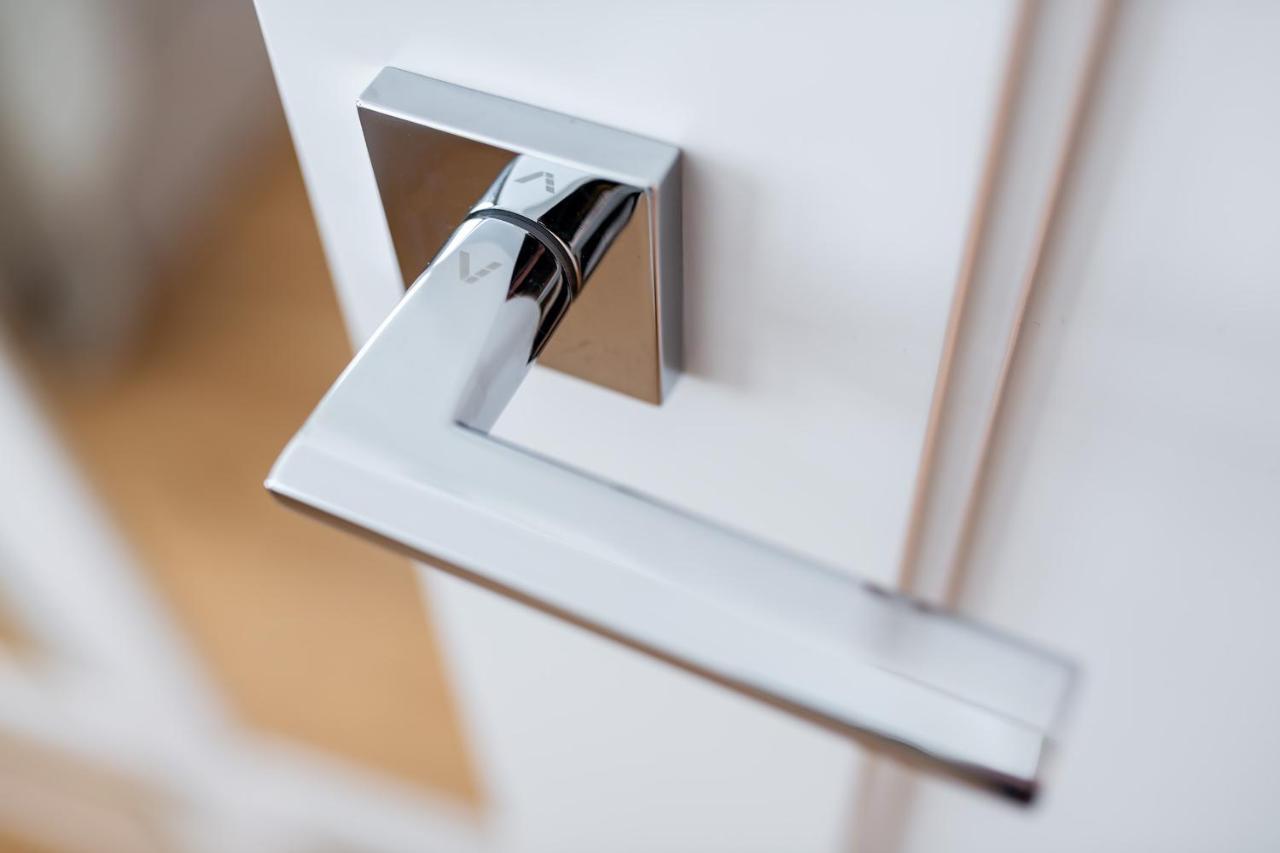 Szczesliwice Ochota P&O Serviced Apartments ワルシャワ エクステリア 写真