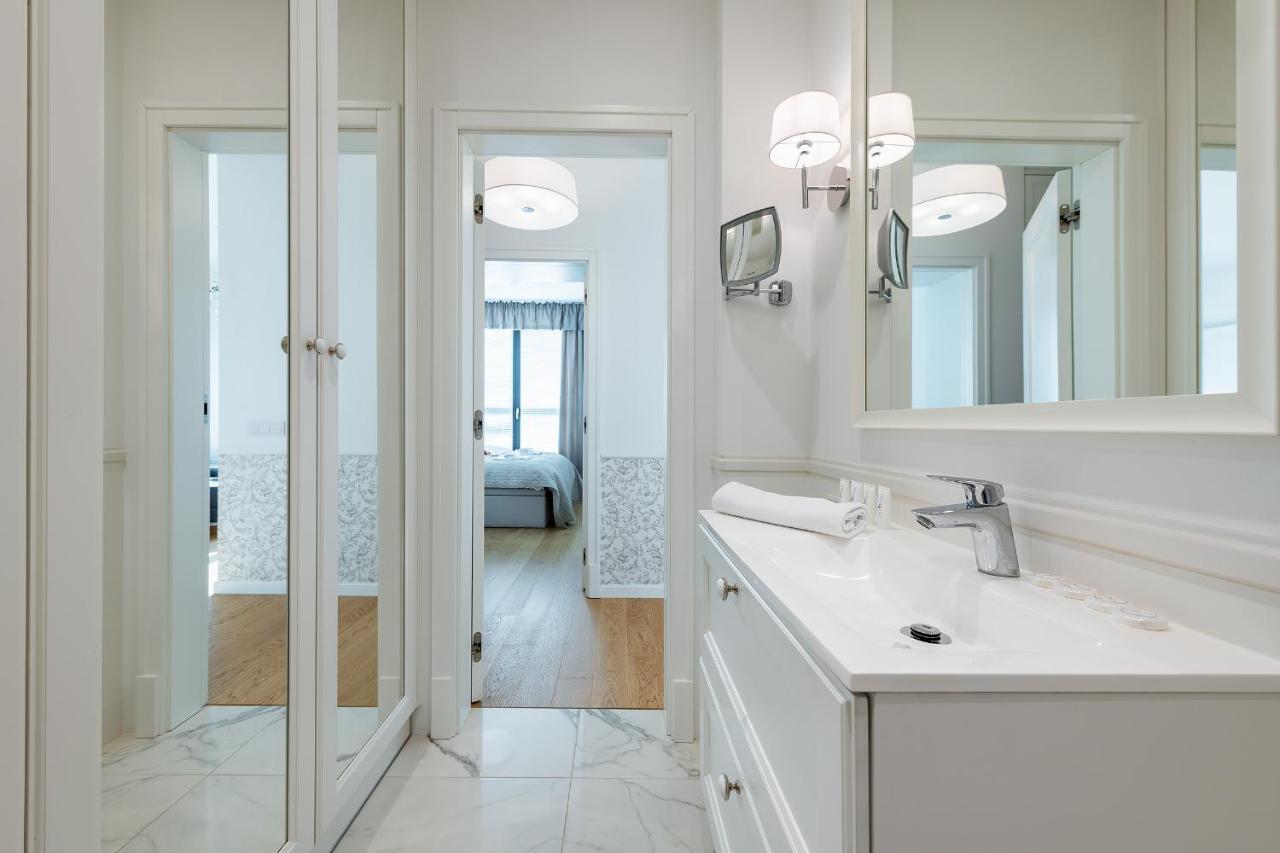 Szczesliwice Ochota P&O Serviced Apartments ワルシャワ エクステリア 写真