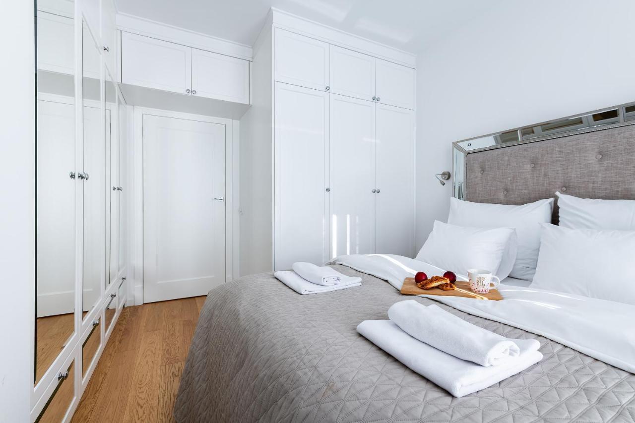Szczesliwice Ochota P&O Serviced Apartments ワルシャワ エクステリア 写真
