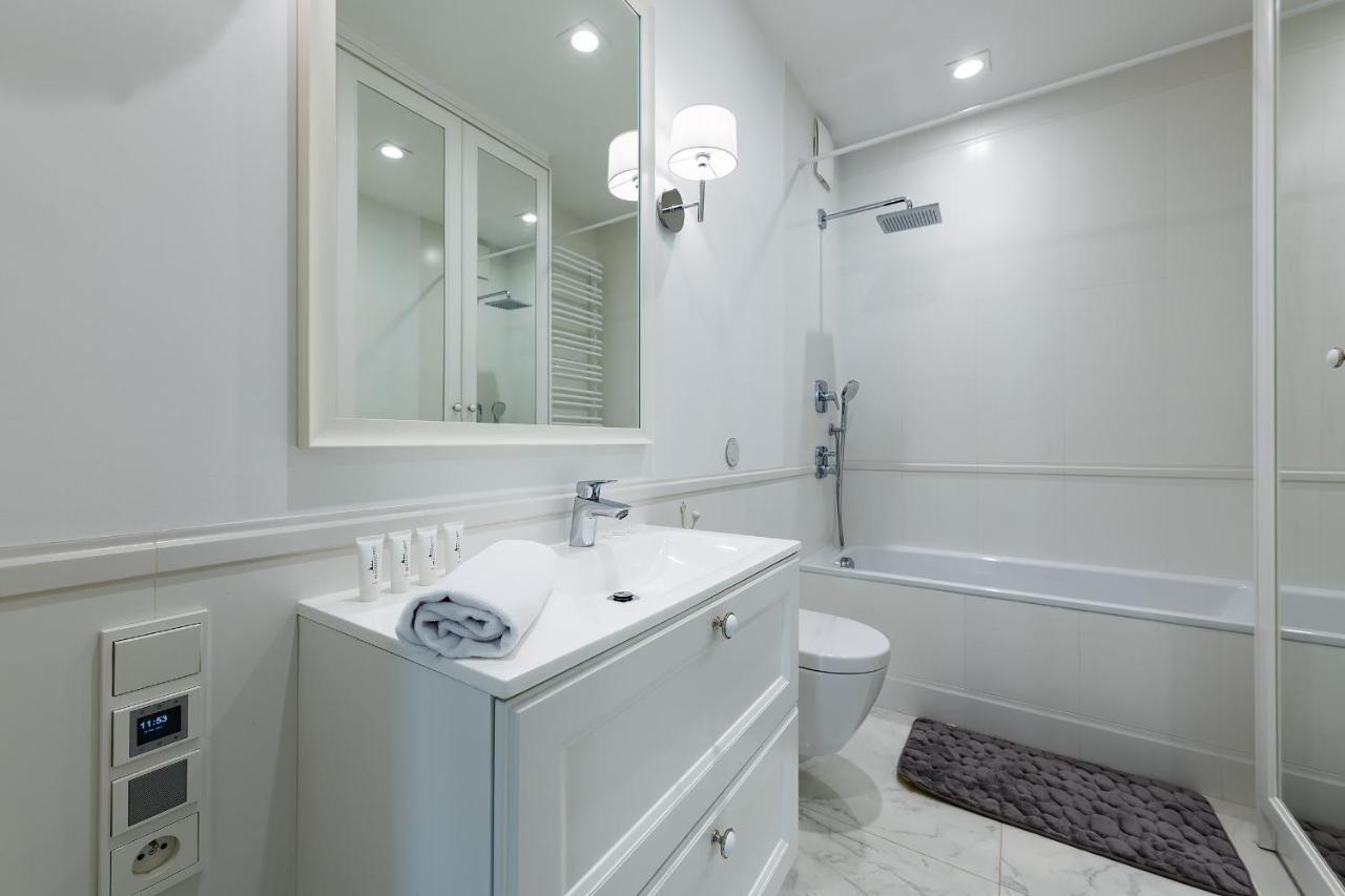 Szczesliwice Ochota P&O Serviced Apartments ワルシャワ エクステリア 写真