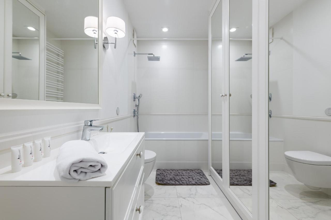 Szczesliwice Ochota P&O Serviced Apartments ワルシャワ エクステリア 写真