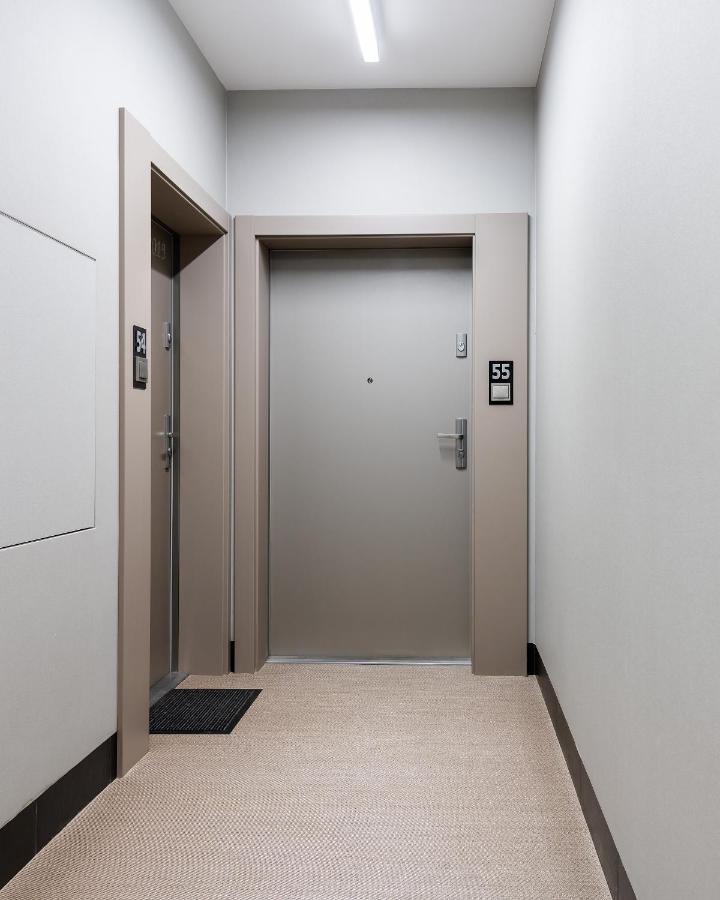 Szczesliwice Ochota P&O Serviced Apartments ワルシャワ エクステリア 写真