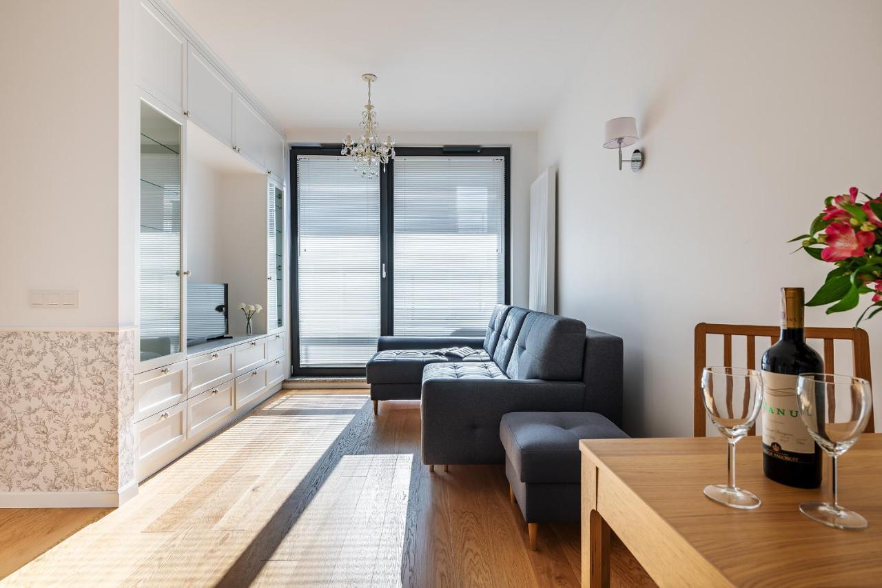 Szczesliwice Ochota P&O Serviced Apartments ワルシャワ エクステリア 写真