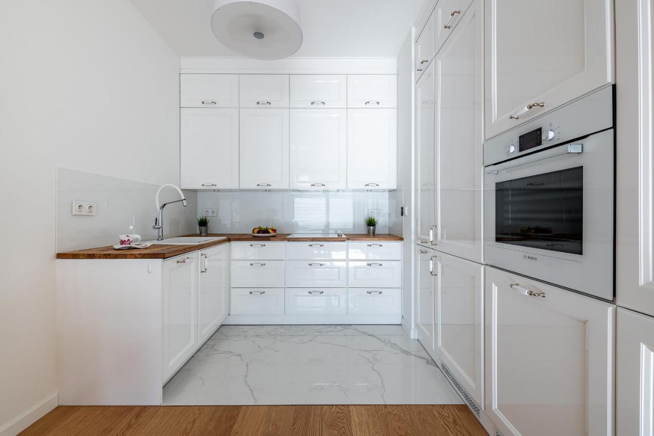 Szczesliwice Ochota P&O Serviced Apartments ワルシャワ エクステリア 写真
