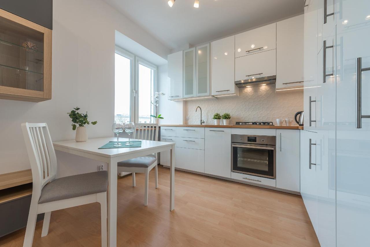 Szczesliwice Ochota P&O Serviced Apartments ワルシャワ エクステリア 写真